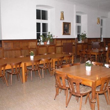 Nikolauskloster Jüchen Kültér fotó
